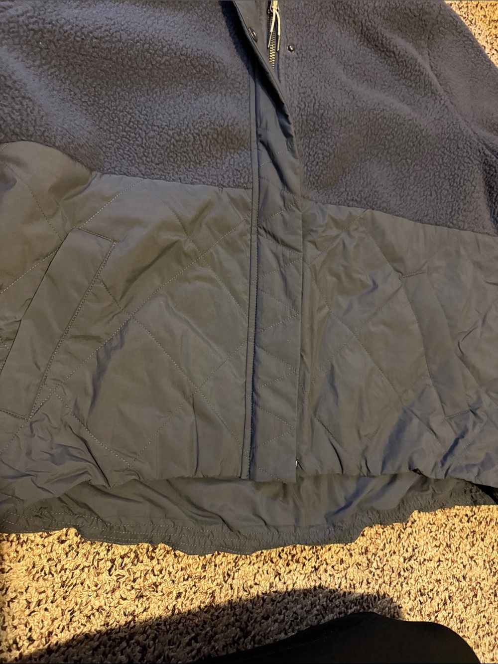 Vuori Quarter-Zip Fleece Pullover in Dusk Periwinkle - Picture 5 of 7